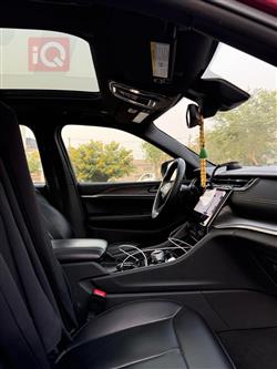 جيب جراند شيروكي